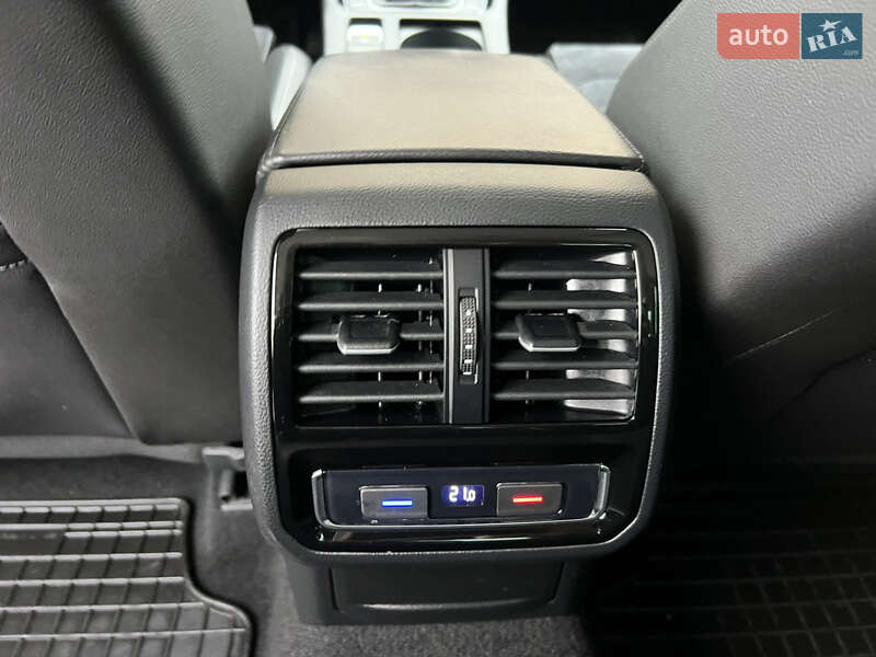 Volkswagen Passat 2019