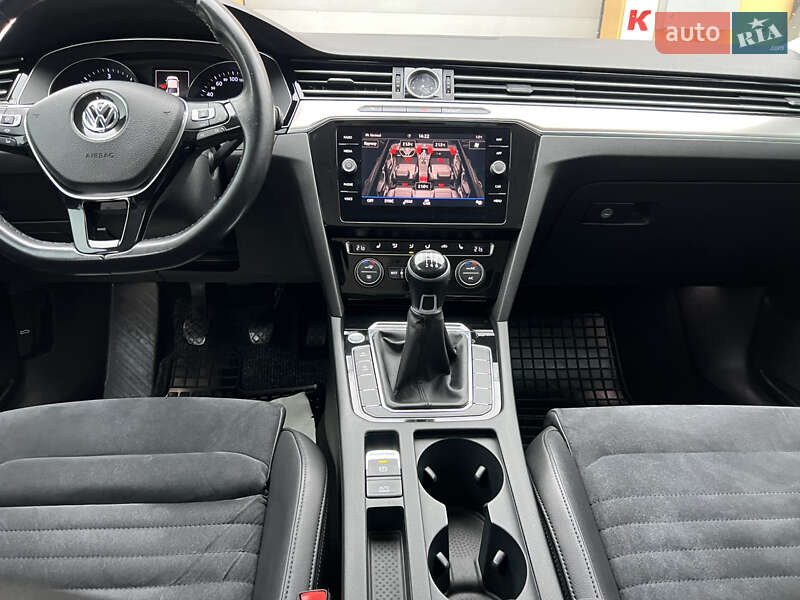 Volkswagen Passat 2019