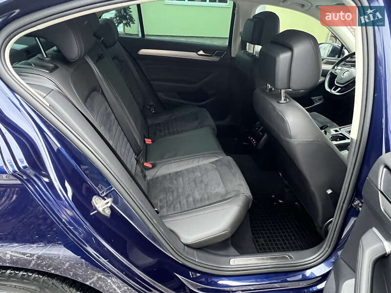 Volkswagen Passat 2019