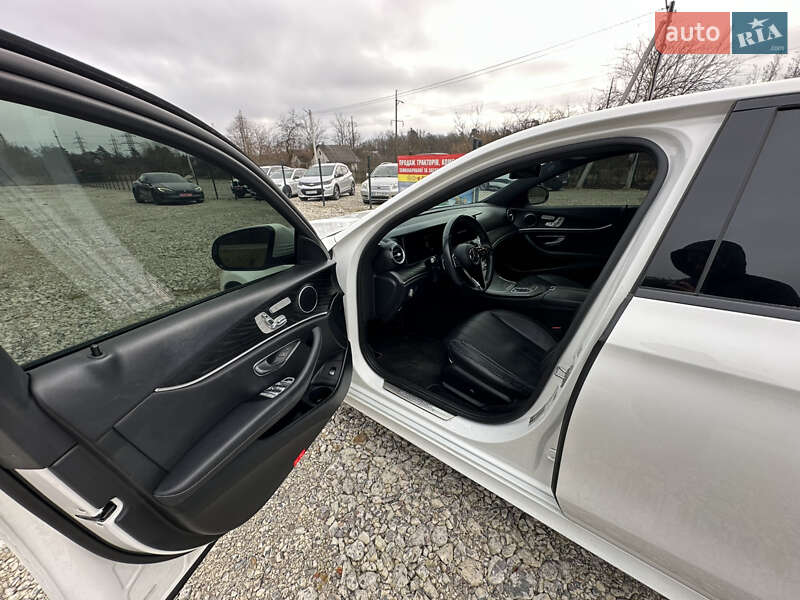Mercedes-Benz E-Class 2021