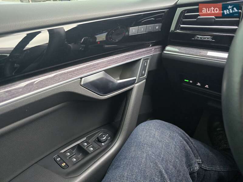 Volkswagen Touareg 2021