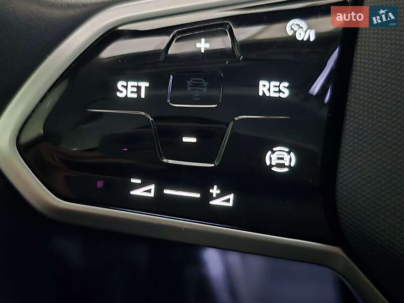 Volkswagen Touareg 2021