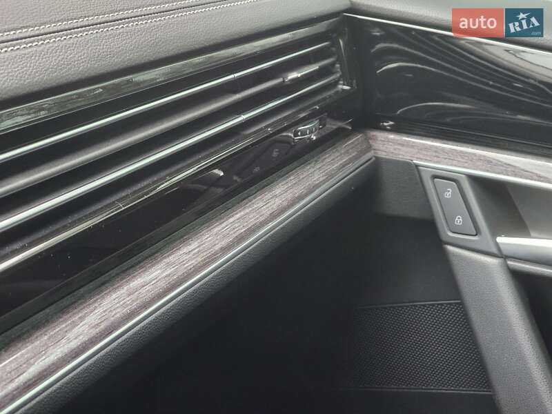 Volkswagen Touareg 2021