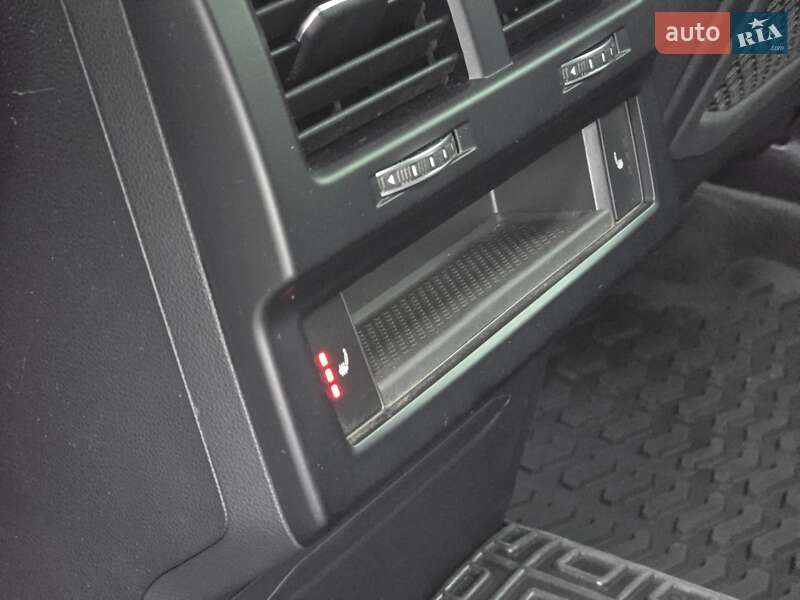 Volkswagen Touareg 2021