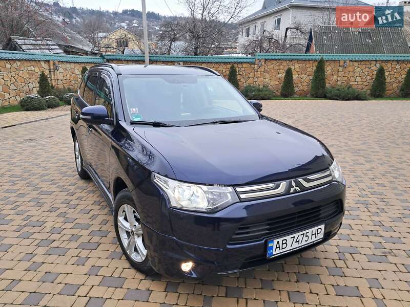 Mitsubishi Outlander 2013