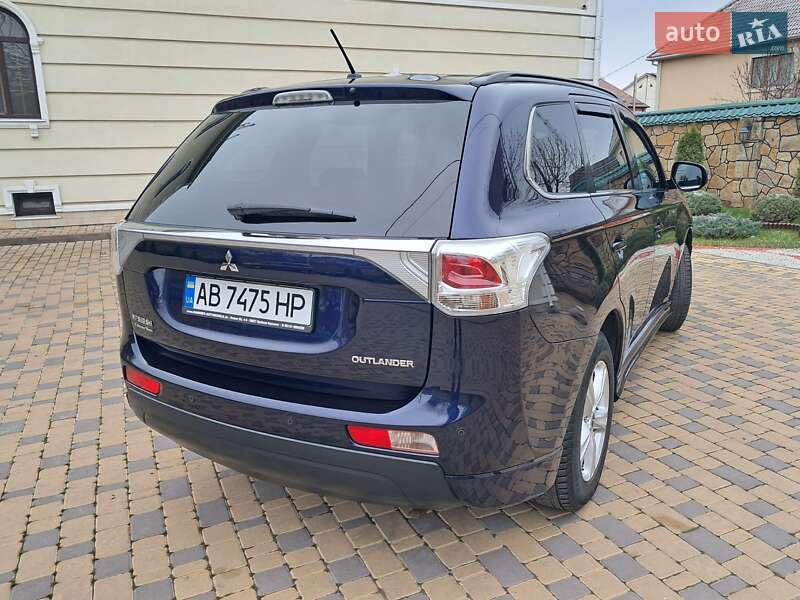 Mitsubishi Outlander 2013
