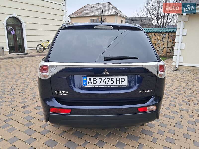 Mitsubishi Outlander 2013