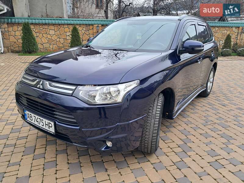 Mitsubishi Outlander 2013