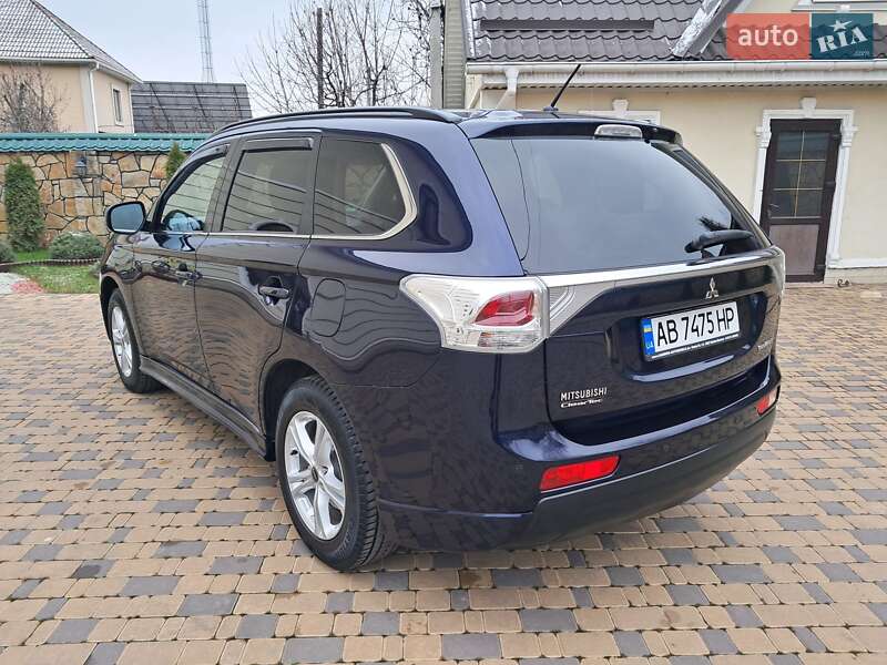 Mitsubishi Outlander 2013