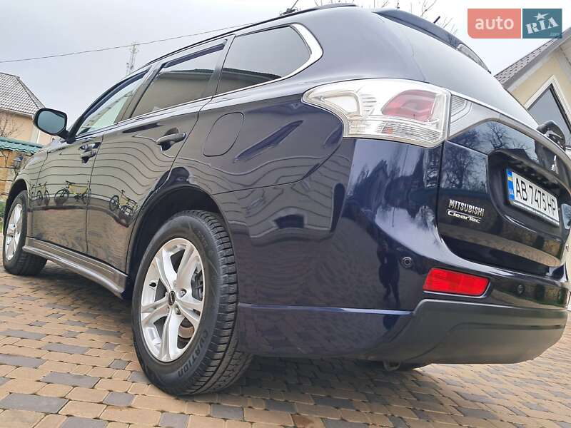 Mitsubishi Outlander 2013