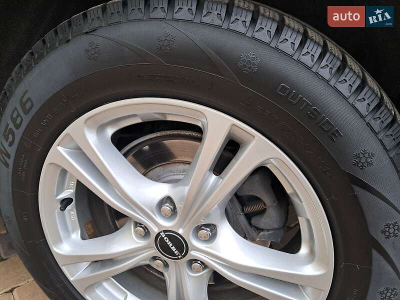 Mitsubishi Outlander 2013