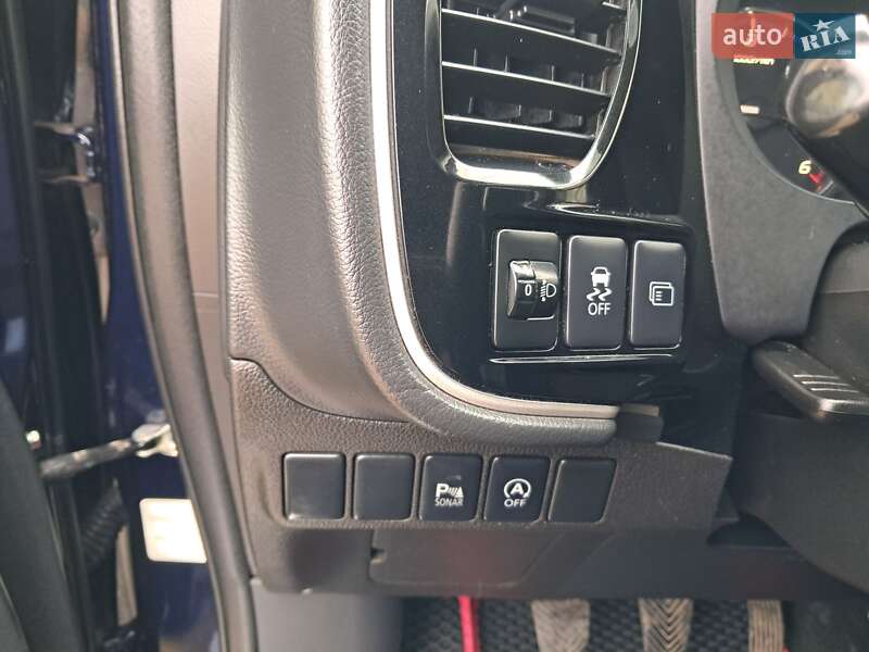 Mitsubishi Outlander 2013