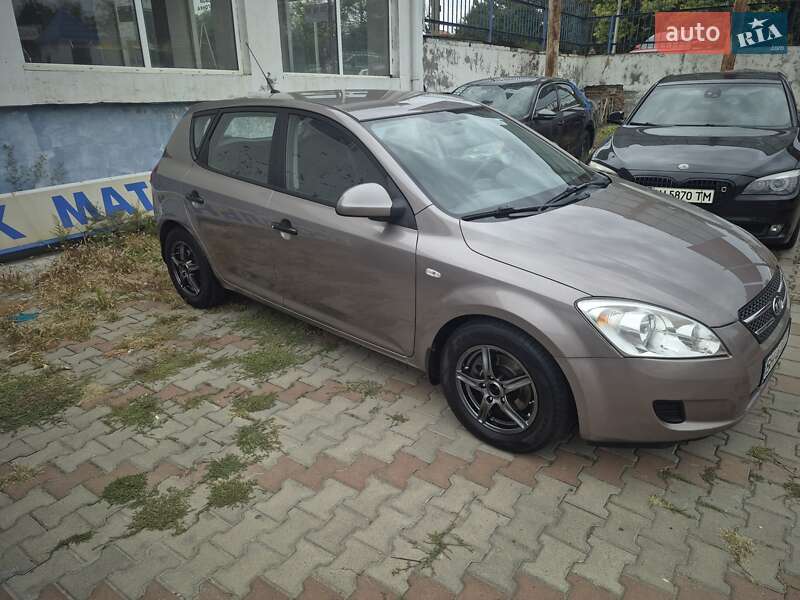 Kia Ceed 2008