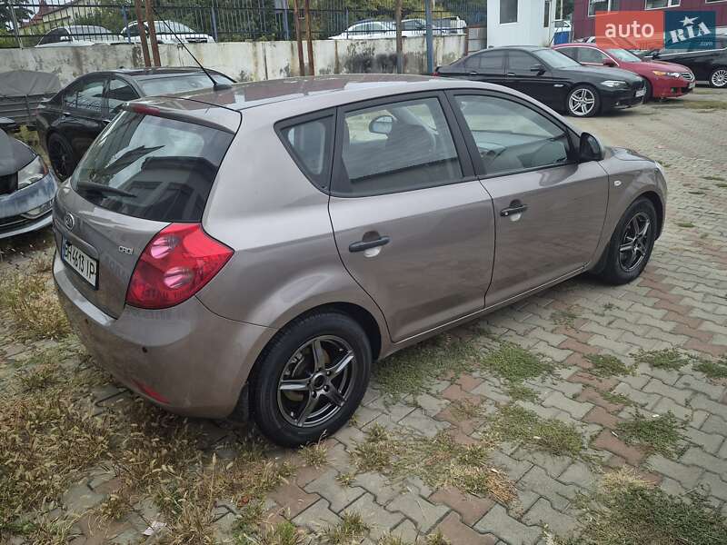 Kia Ceed 2008