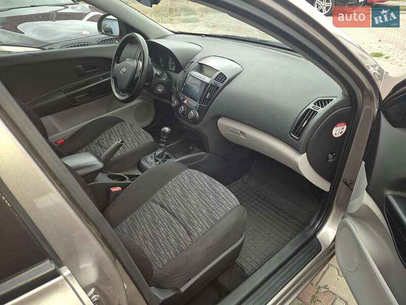 Kia Ceed 2008
