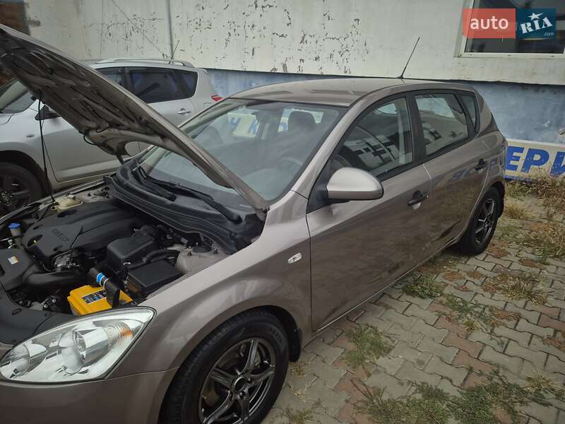 Kia Ceed 2008