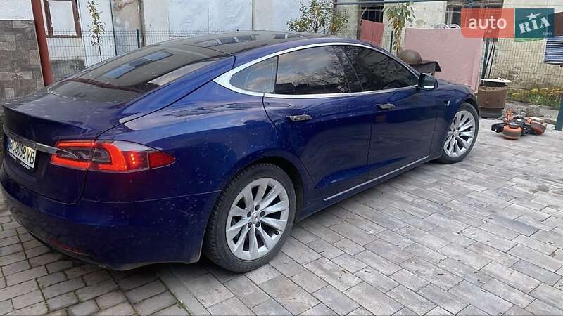 Tesla-4