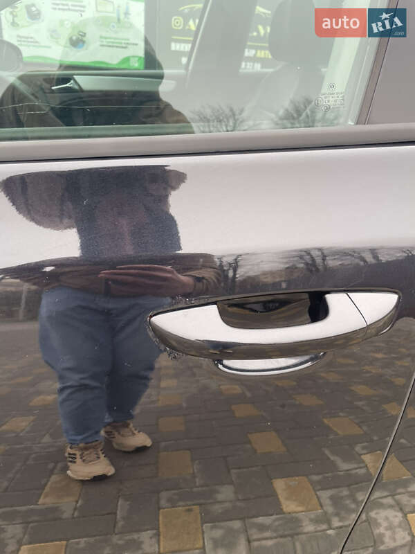 Volkswagen Golf 2011