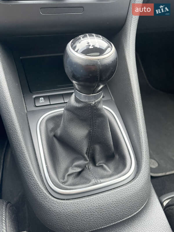 Volkswagen Golf 2011