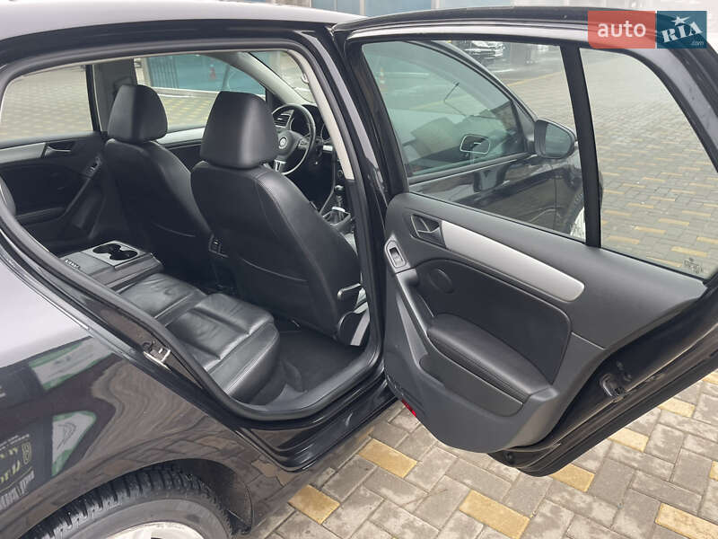 Volkswagen Golf 2011