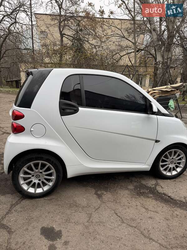 Smart Fortwo 2011