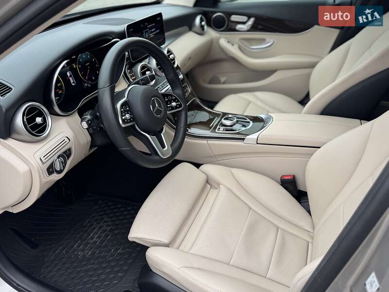 Mercedes-Benz C-Class 2019