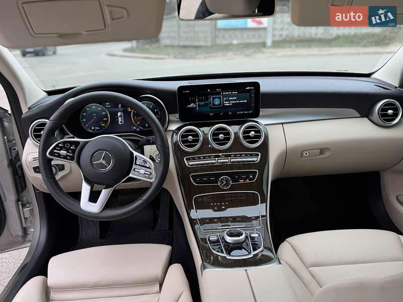 Mercedes-Benz C-Class 2019