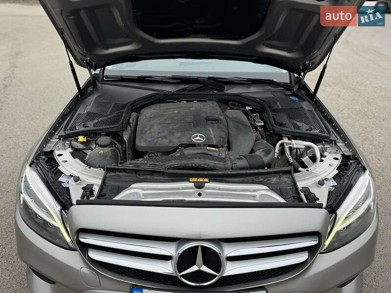 Mercedes-Benz C-Class 2019