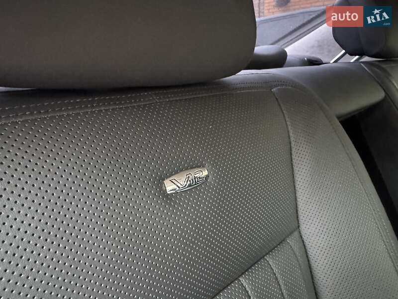 Mercedes-Benz S-Class 2009