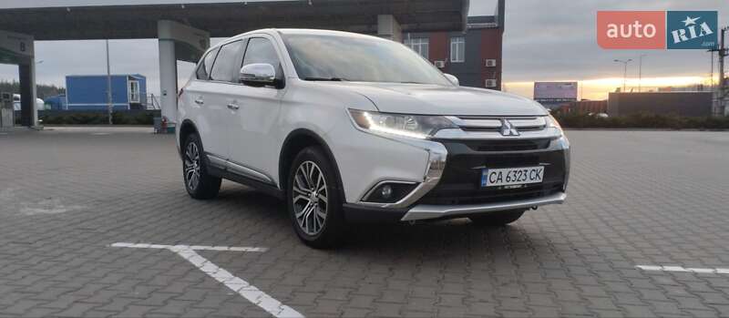 Mitsubishi Outlander 2017