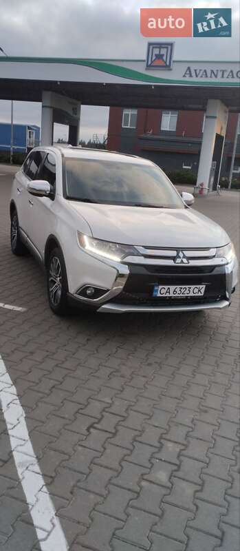 Mitsubishi Outlander 2017