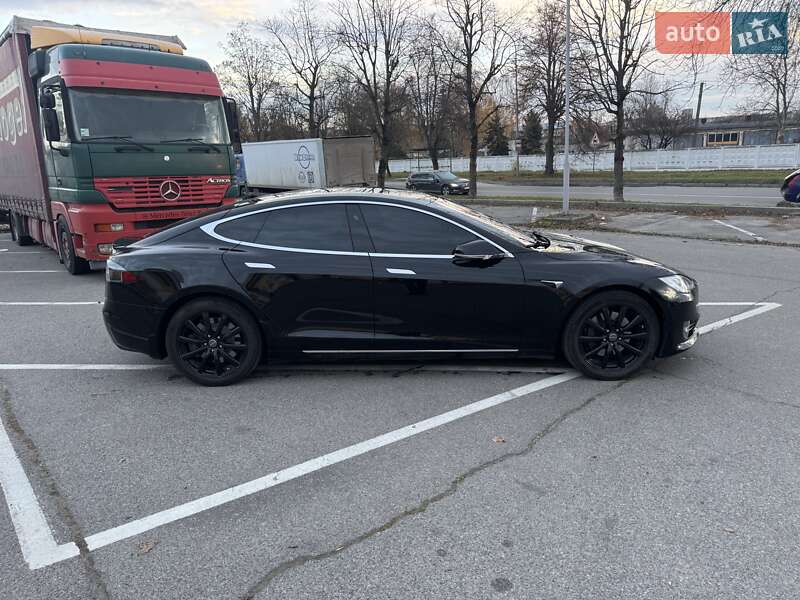 Tesla-9