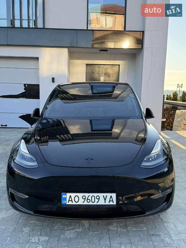 Tesla-3