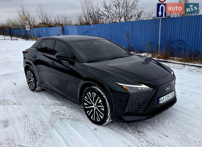Lexus-20