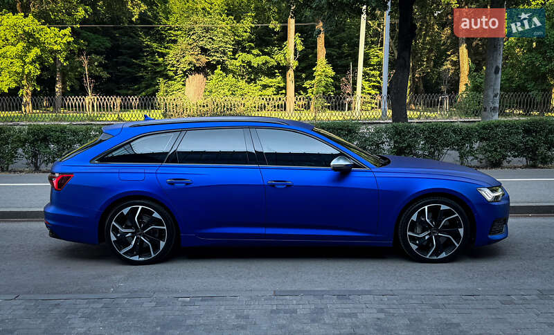 Audi-5