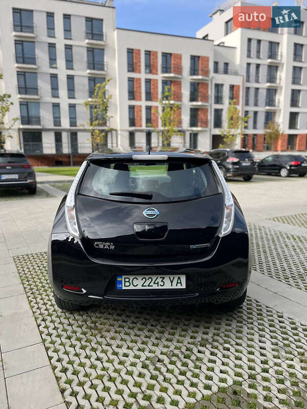 Nissan Leaf 2014