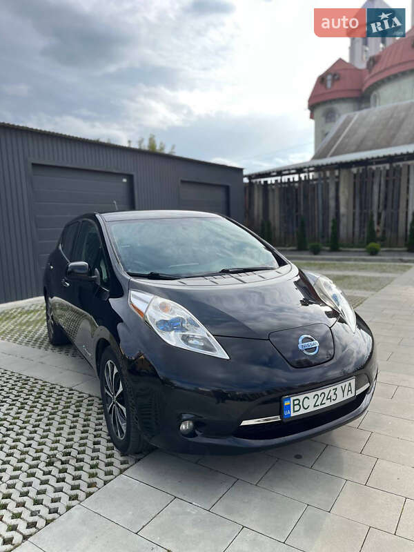 Nissan Leaf 2014