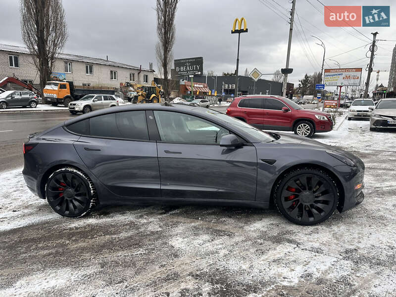 Tesla Model 3 2021
