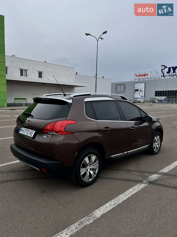 Peugeot 2008 2015