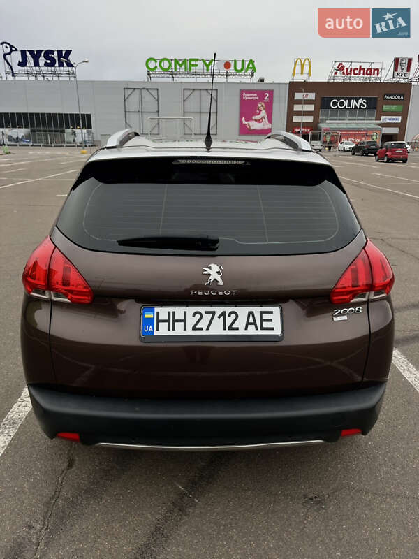 Peugeot 2008 2015