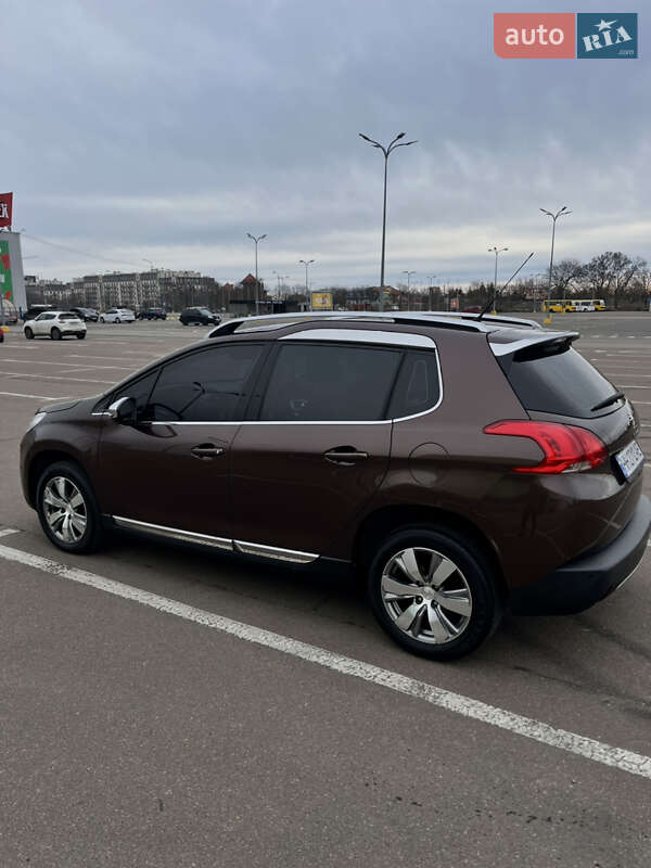 Peugeot 2008 2015