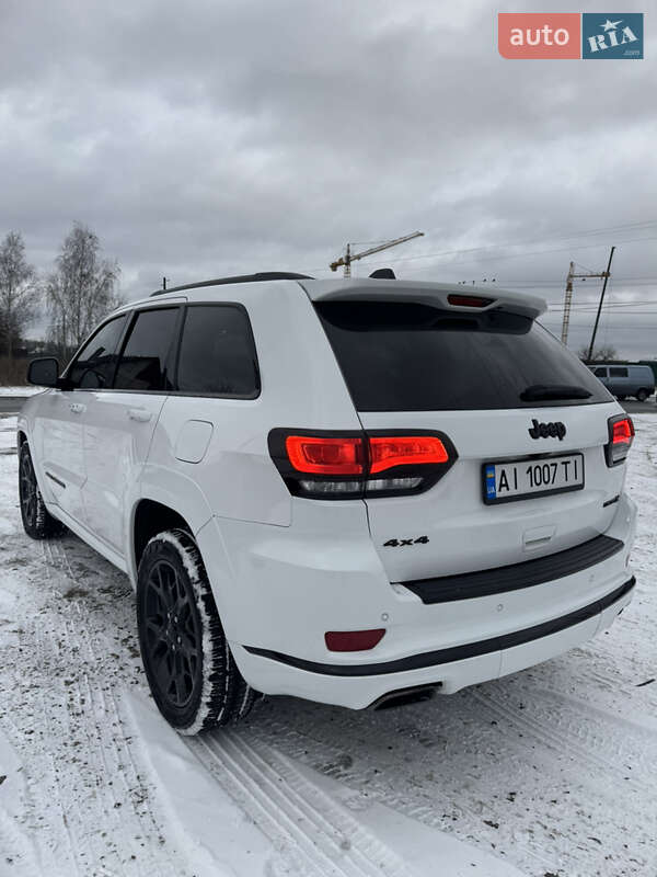 Jeep Grand Cherokee 2021