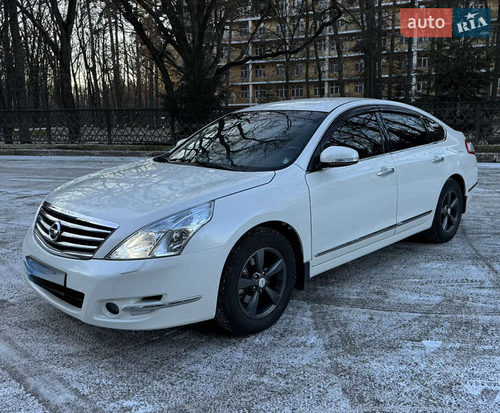 Nissan Teana 2013