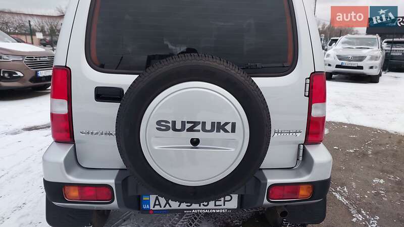 Suzuki-12