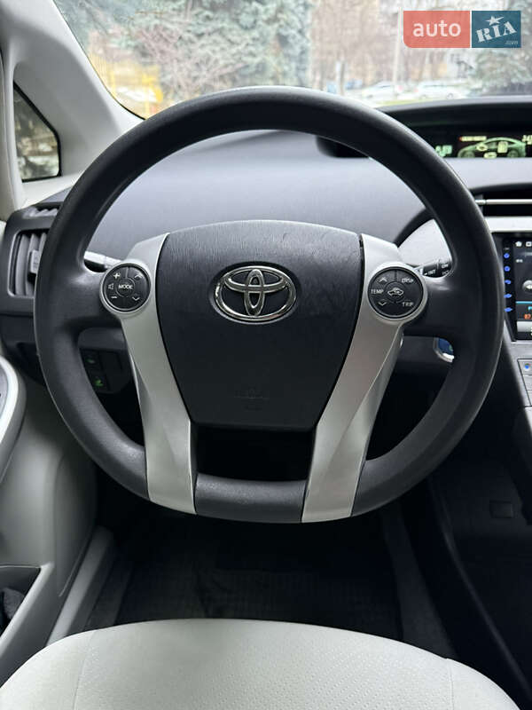 Toyota Prius 2014