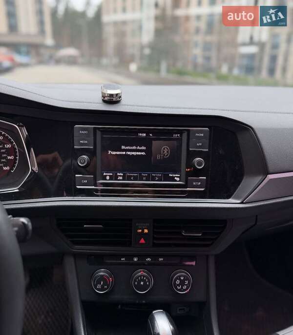 Volkswagen Jetta 2018