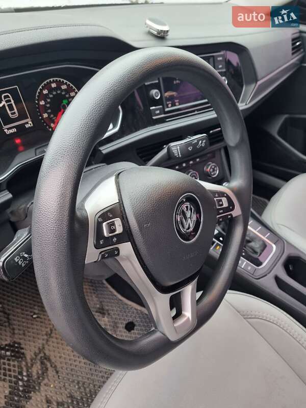 Volkswagen Jetta 2018