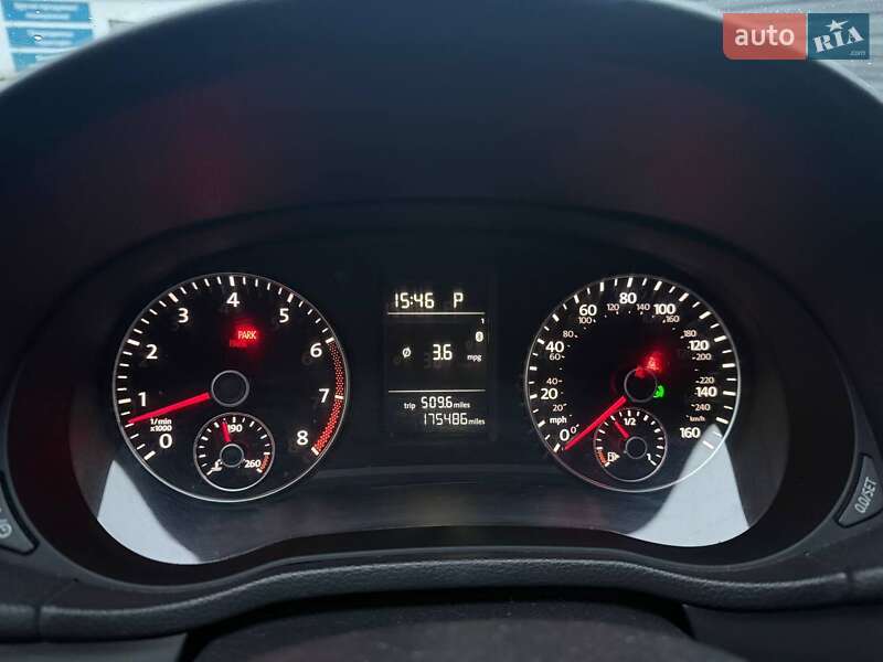 Volkswagen Passat 2015