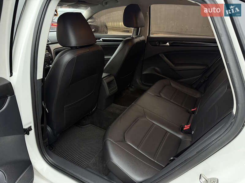 Volkswagen Passat 2015