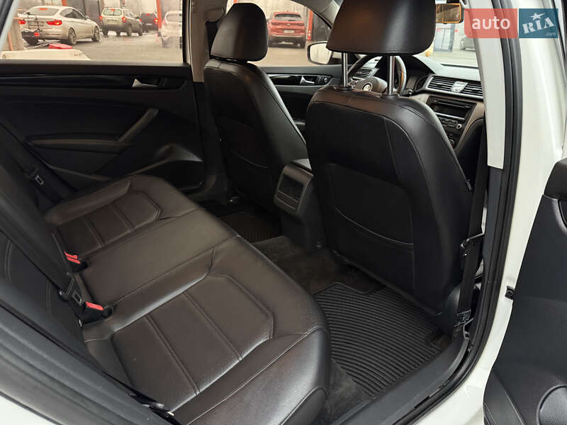 Volkswagen Passat 2015